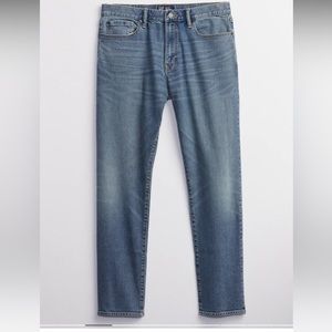 Straight Taper GapFlex Jeans 👖